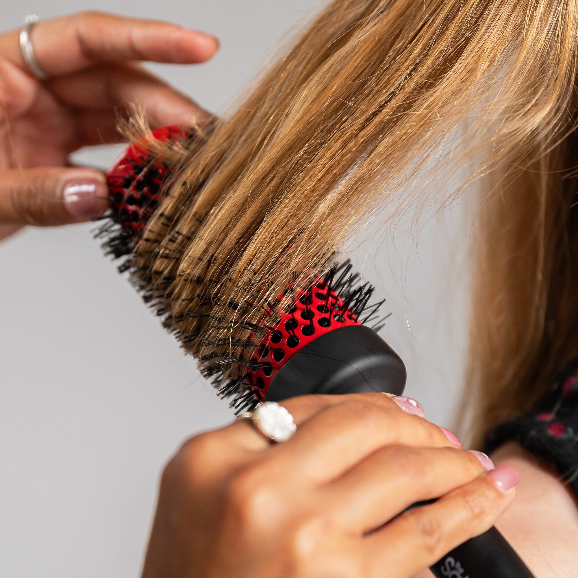 Ion Infused Ceramic Round Brush 2.5" TheSalonGuy